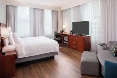 Photo 4 - Courtyard by Marriott New Orleans Near the French Quarter