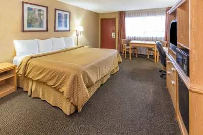 Photo 4 - Days Inn by Wyndham Black Bear