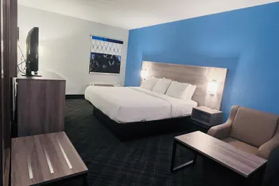 Photo 5 - Baymont by Wyndham Indianapolis South