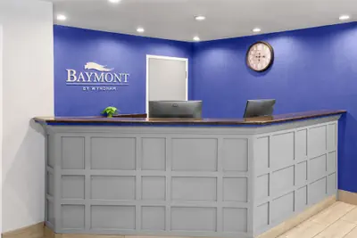 Photo 3 - Baymont by Wyndham Indianapolis South