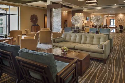 Photo 2 - DoubleTree by Hilton Collinsville - St. Louis