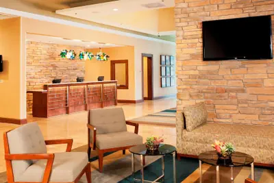 Photo 4 - DoubleTree by Hilton Collinsville - St. Louis