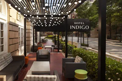 Photo 2 - Hotel Indigo Atlanta Midtown by IHG