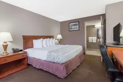 Photo 5 - Days Inn by Wyndham St Augustine/Historic Downtown