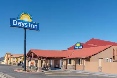 Photo 2 - Days Inn by Wyndham Grants