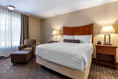 Photo 4 - Best Western Swiss Clock Inn
