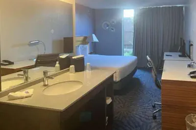 Photo 5 - Motel 6 Dallas, TX – Downtown