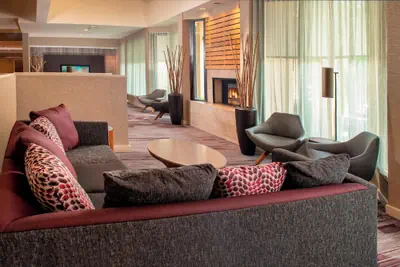 Photo 2 - Courtyard by Marriott Rockville