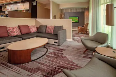 Photo 3 - Courtyard by Marriott Rockville