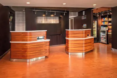 Photo 4 - Courtyard by Marriott Rockville