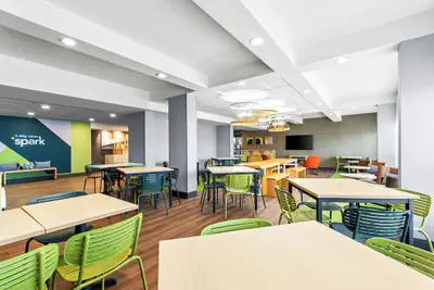 Photo 2 - Spark by Hilton Bardstown