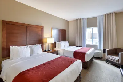 Photo 2 - Comfort Suites Lincoln North