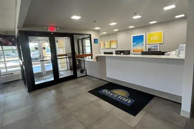 Photo 3 - Days Inn by Wyndham Atlanta Stone Mountain