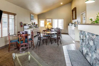 Photo 4 - Quality Inn & Suites Minden