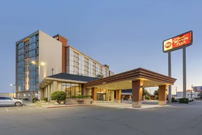 Photo 2 - Best Western Plus Sparks-Reno Hotel