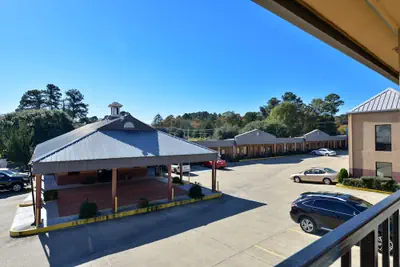 Photo 2 - Americas Best Value Inn Brookhaven