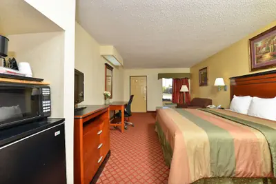 Photo 4 - Americas Best Value Inn Brookhaven