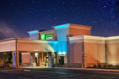 Photo 2 - Holiday Inn Express Little Rock Airport by IHG