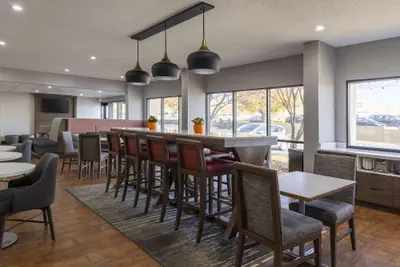 Photo 4 - Hampton Inn Athens