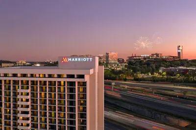 Photo 2 - Atlanta Marriott Northwest at Galleria