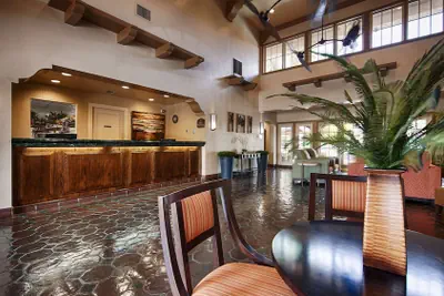 Photo 4 - Best Western San Dimas Hotel & Suites