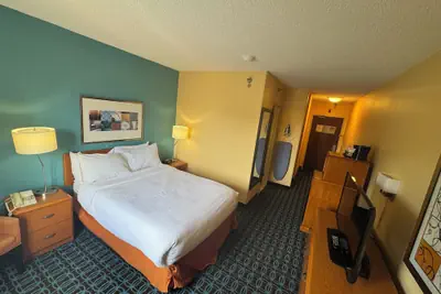 Photo 5 - Sleep Inn & Suites Pensacola - University Area