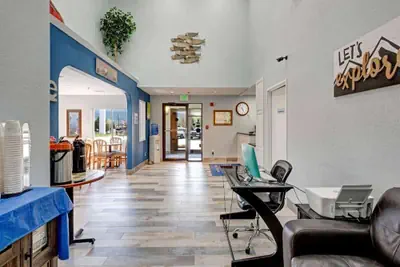 Photo 4 - Baymont by Wyndham Salida