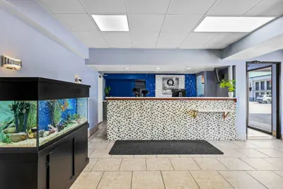 Photo 5 - Quality Inn Bowling Green South