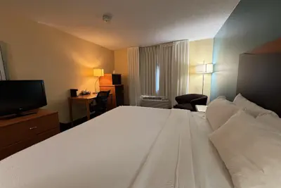 Photo 5 - SureStay by Best Western Norman