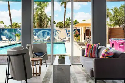 Photo 4 - Aloft by Marriott Miami Dadeland