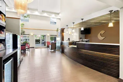 Photo 4 - Comfort Suites Portland Airport