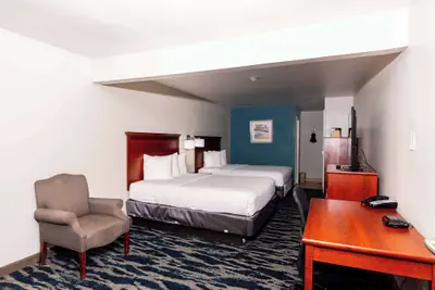 Photo 4 - Best Western Paradise Inn