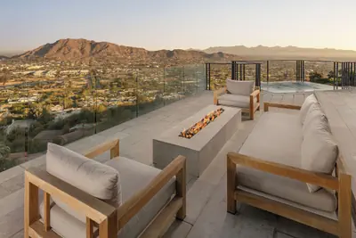 Photo 2 - Sanctuary Camelback Mountain Resort and Spa