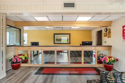 Photo 5 - Econo Lodge Inn & Suites Philadelphia MS