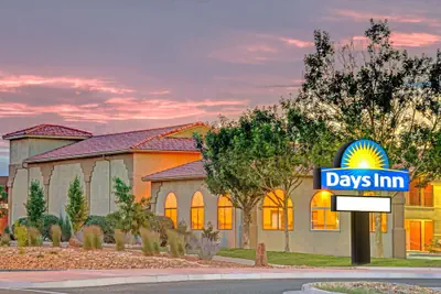 Photo 2 - Days Inn by Wyndham Rio Rancho