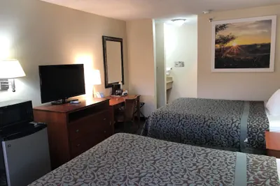 Photo 5 - Days Inn by Wyndham Rio Rancho