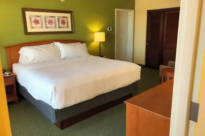 Photo 5 - Holiday Inn & Suites Clearwater Beach by IHG