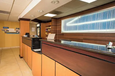 Photo 5 - Fairfield Inn & Suites by Marriott Knoxville/East