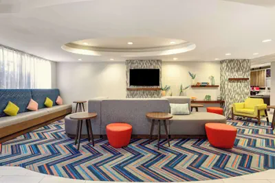 Photo 5 - Hampton Inn Orlando-International Airport