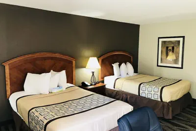 Photo 5 - Days Inn by Wyndham Charlotte/Woodlawn Near Carowinds