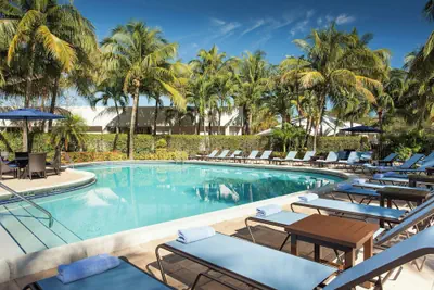 Photo 2 - West Palm Beach Marriott