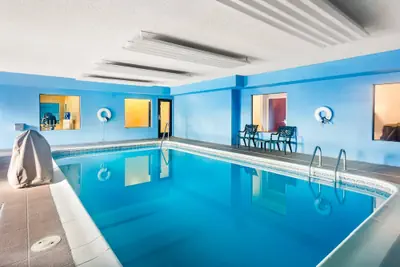 Photo 2 - Quality Inn & Suites Niles
