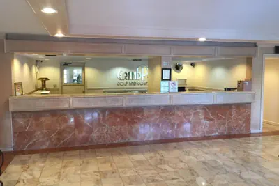 Photo 2 - Grand Palms Spa & Golf Resort