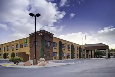 Photo 2 - Holiday Inn Express Sedona by IHG