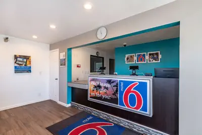 Photo 3 - Motel 6 Fountain Valley, CA - Huntington Beach Area