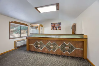 Photo 3 - Best Western Kokopelli Lodge