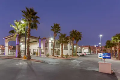 Photo 2 - Best Western Sunland Park Inn