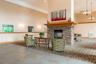 Photo 5 - White River Inn and Suites