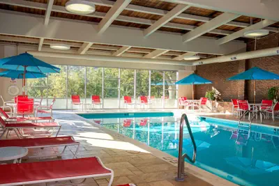 Photo 2 - White River Inn and Suites