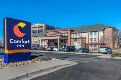 Photo 2 - Comfort Inn Denver Southeast Area